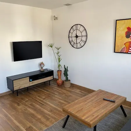Apartment Tout Equipe A 50 Metres Des Plages Carnac